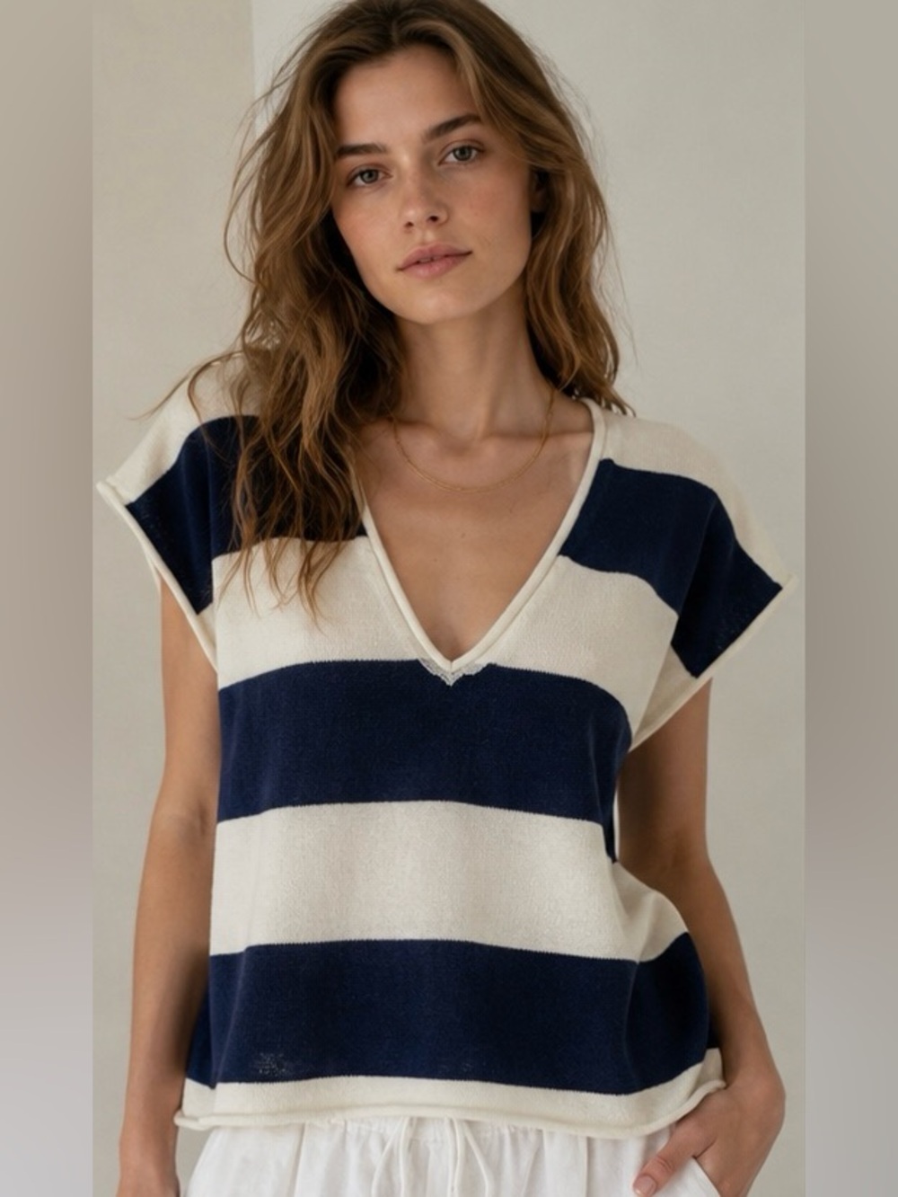 Self Contrast Navy Ivory Stripe V-Neck Coastal Knit Sweater Tee XS NWT